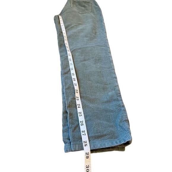 Urban Outfitters BDG Green Corduroy High-Rise Mom Pants  Women’s Size 28 - Picture 8 of 10